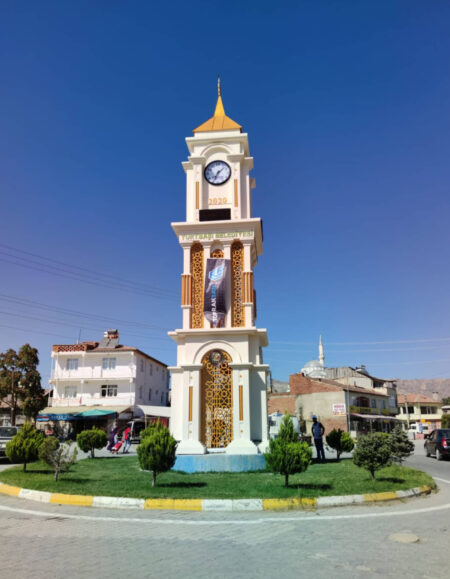 yurtbasi-saat-kulesi